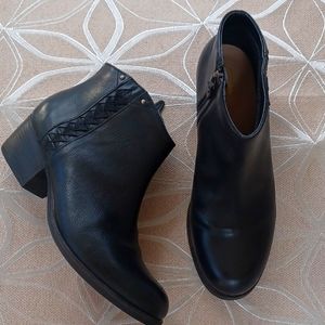 Clarks Leather Booties!